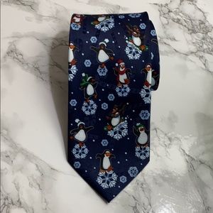 Hallmark holidays tie